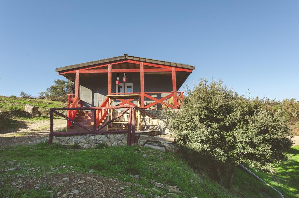 La Brizna Guest House Cañamero Екстериор снимка