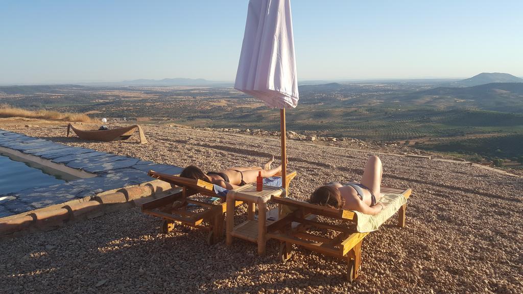 La Brizna Guest House Cañamero Екстериор снимка